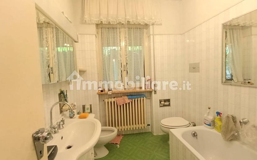 Villa unifamiliare, da ristrutturare, 171 m², Dormelletto — foto 34 di 34