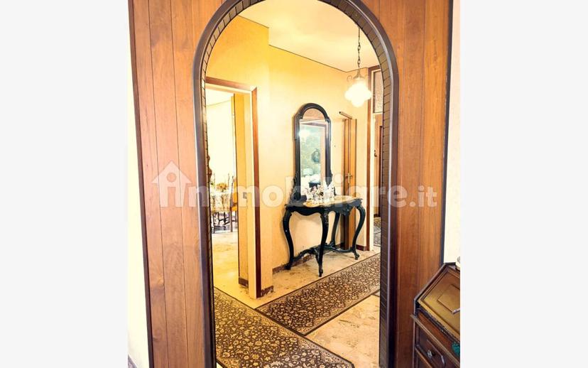 Villa unifamiliare, da ristrutturare, 171 m², Dormelletto — foto 27 di 34