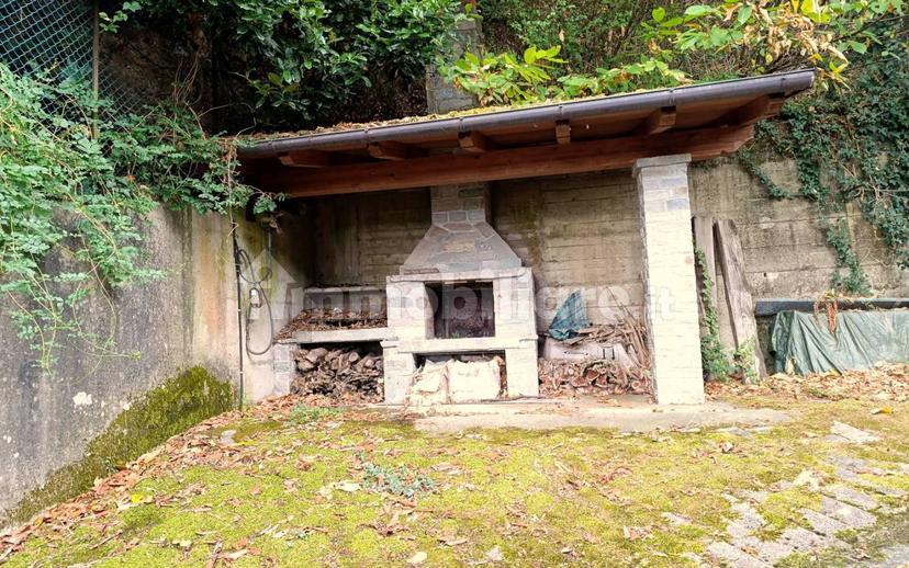 Villa unifamiliare, da ristrutturare, 171 m², Dormelletto — foto 2 di 34