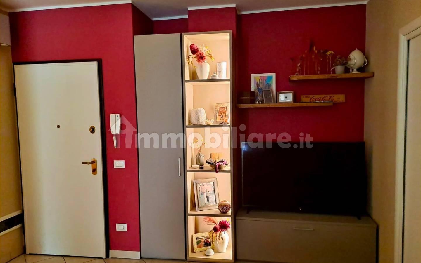 Bilocale ottimo stato, su più livelli, Centro, San Martino in Rio