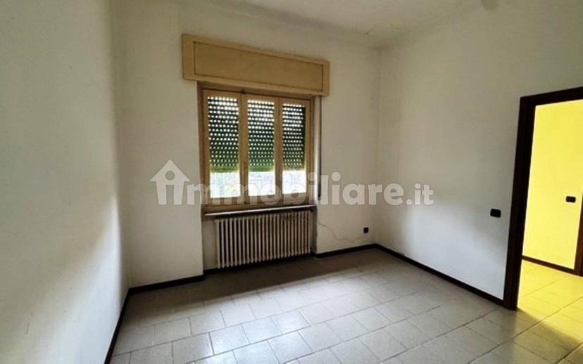 Villa bifamiliare via 20 Settembre 48, Centro, Mortara — foto 4 di 34