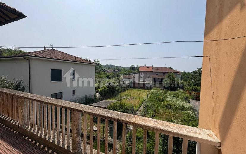 Villa bifamiliare via Indipendenza 1, Centro, Castronno — foto 7 di 10
