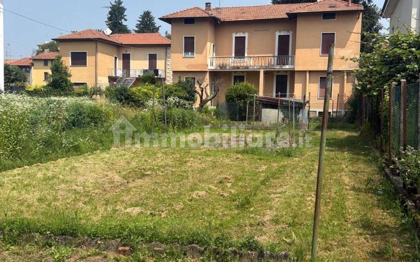 Villa bifamiliare via Indipendenza 1, Centro, Castronno — foto 8 di 10