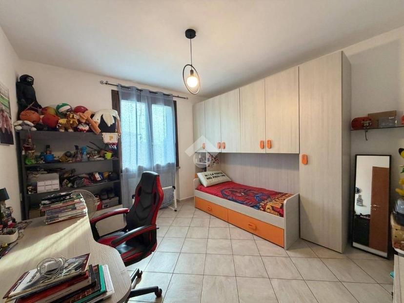 Trilocale via Romera Vecchia, Centro, Broni — foto 3 di 18