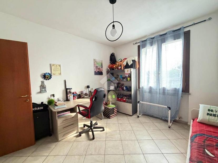 Trilocale via Romera Vecchia, Centro, Broni — foto 10 di 18