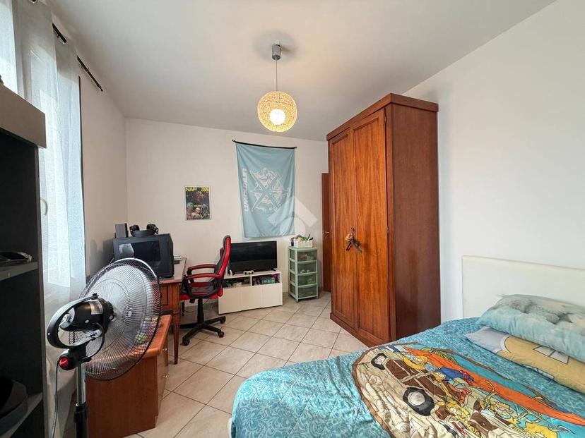 Trilocale via Romera Vecchia, Centro, Broni — foto 4 di 18