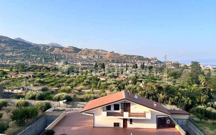 Quadrilocale via Sparagonà 196, Centro, Santa Teresa di Riva — foto 19 di 46