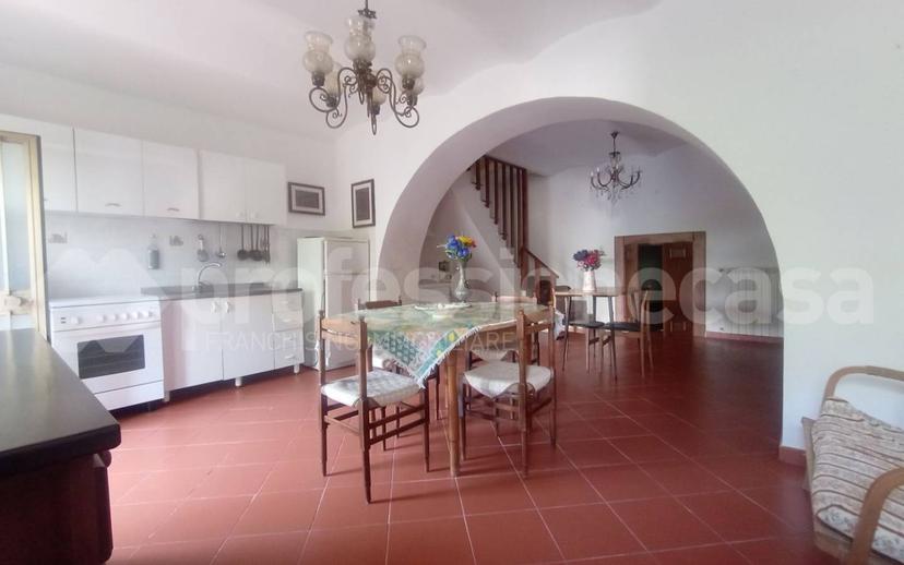 Terratetto unifamiliare via Madonna, 49, Sant'Angelo del Pesco — foto 5 di 25