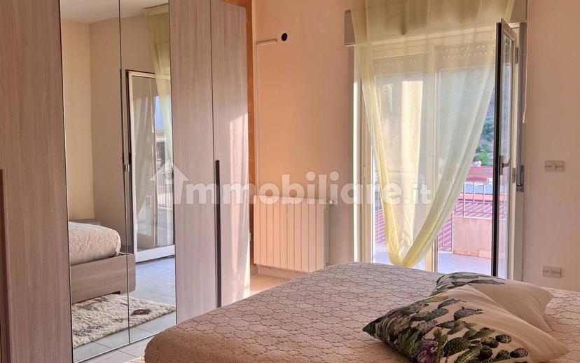 Quadrilocale via Sparagonà 196, Centro, Santa Teresa di Riva — foto 24 di 46