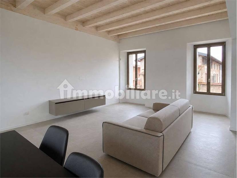 Trilocale ottimo stato, Centro, Chiari — foto 3 di 13
