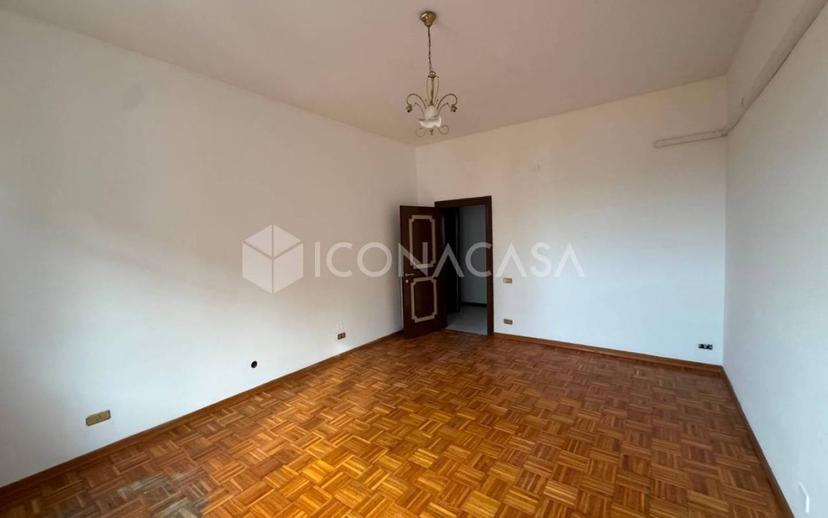 Quadrilocale piazza della Libertà 32, Centro, Sassuolo