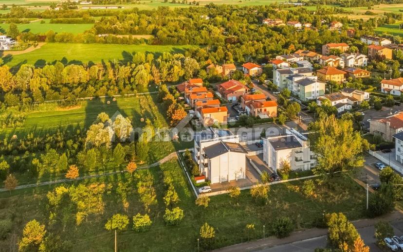 Trilocale ottimo stato, primo piano, Buco del Signore - Acque Chiare, Reggio Emilia — foto 9 di 18