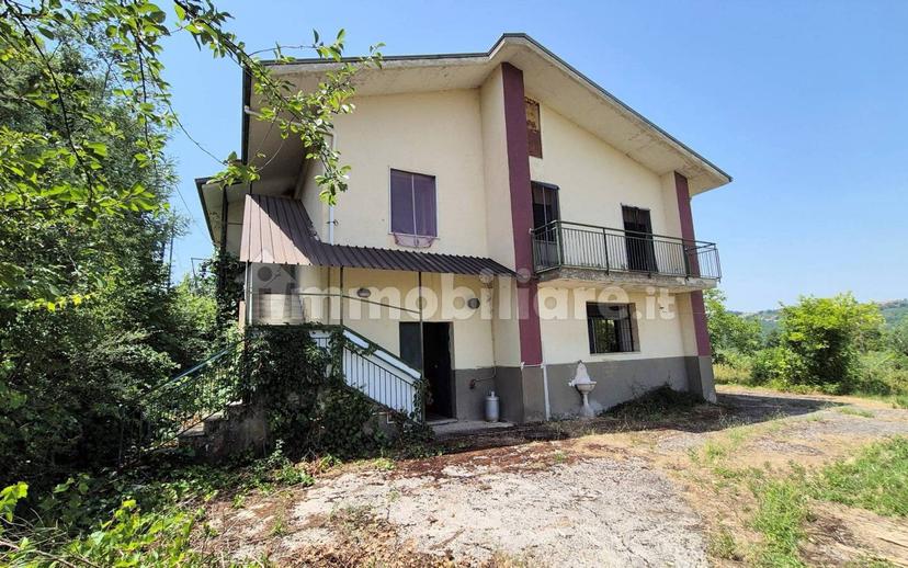 Villa unifamiliare Villaggio Santo Stefano, San Mango sul Calore — foto 8 di 21