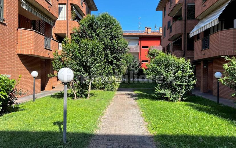 Quadrilocale via Antonio Canova 9, Centro, Spilamberto — foto 2 di 15