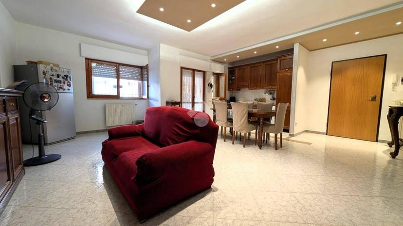 Trilocale via nino rota 7, Centro, Margherita di Savoia — foto 14 di 22