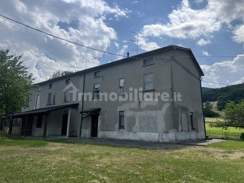 Terratetto unifamiliare Località Lame, Bardi — foto 5 di 41