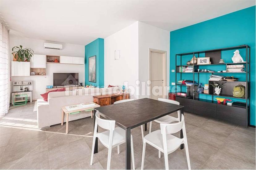 Trilocale via Fratelli Bandiera, 5, Verano Brianza — foto 12 di 24