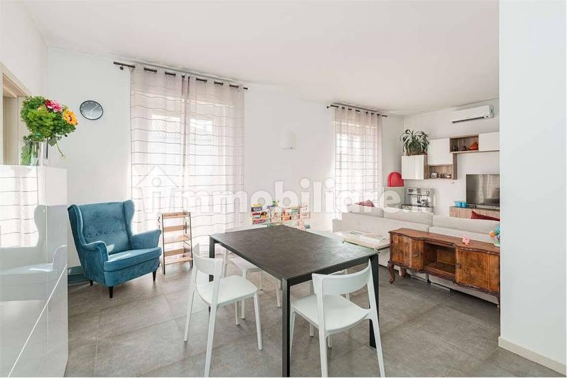 Trilocale via Fratelli Bandiera, 5, Verano Brianza — foto 4 di 24