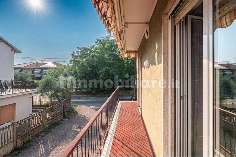 Trilocale via Fratelli Bandiera, 5, Verano Brianza — foto 16 di 24