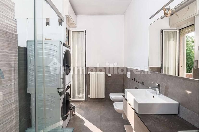 Trilocale via Fratelli Bandiera, 5, Verano Brianza — foto 3 di 24