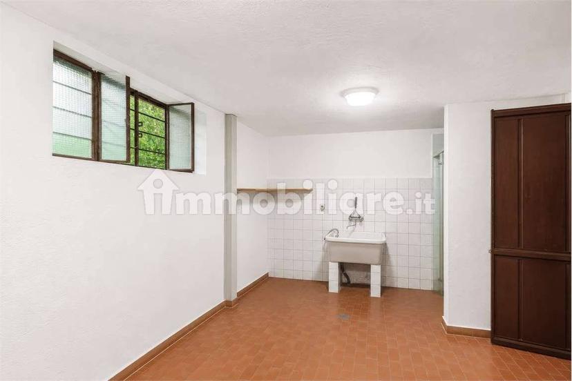 Trilocale via Fratelli Bandiera, 5, Verano Brianza — foto 19 di 24