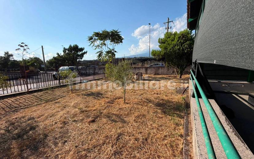 Quadrilocale viale Alcide De Gasperi 1, Camporotondo Etneo — foto 9 di 9