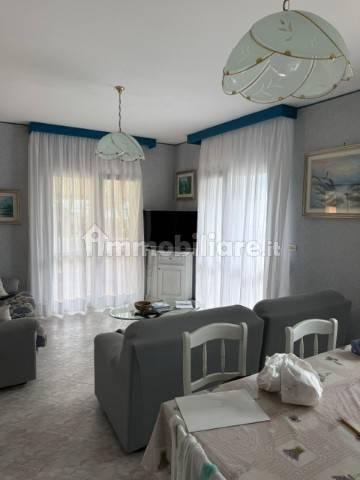 Villa unifamiliare via Paluzza, Centro, Lignano Sabbiadoro — foto 6 di 44