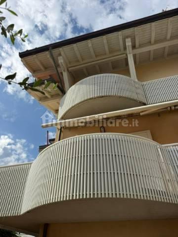 Villa unifamiliare via Paluzza, Centro, Lignano Sabbiadoro — foto 33 di 44