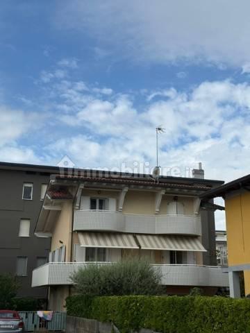 Villa unifamiliare via Paluzza, Centro, Lignano Sabbiadoro — foto 2 di 44