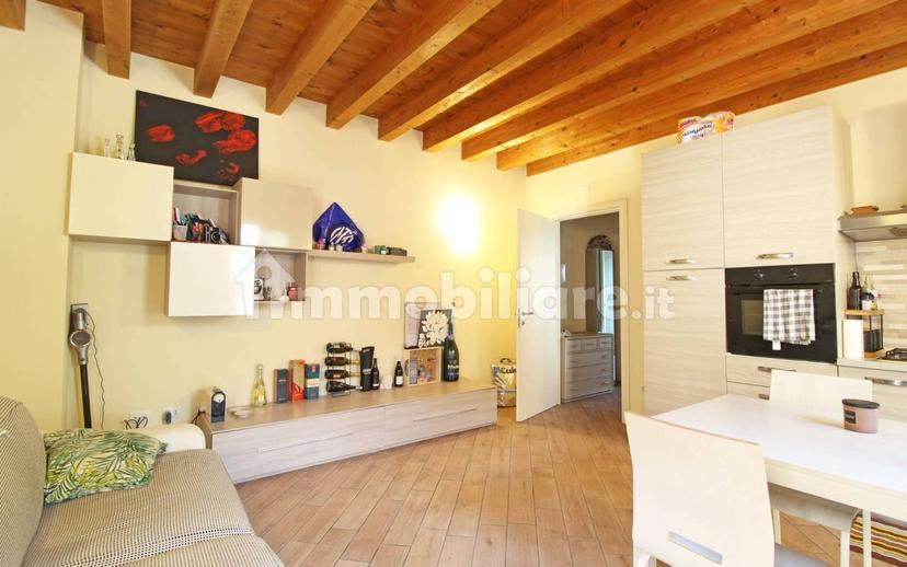 Bilocale ottimo stato, primo piano, Centro, Marone — foto 13 di 21