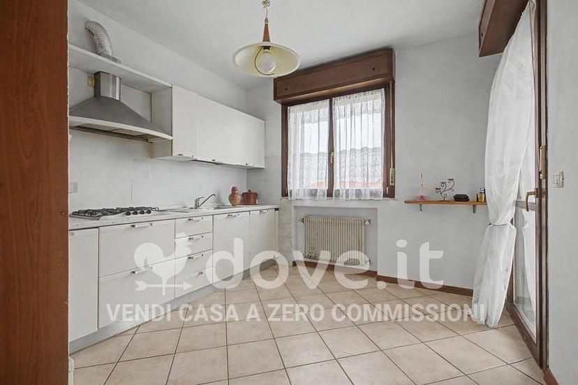Trilocale via Monsignor Oscar Romero 4A, Centro, Lonate Pozzolo — foto 20 di 29