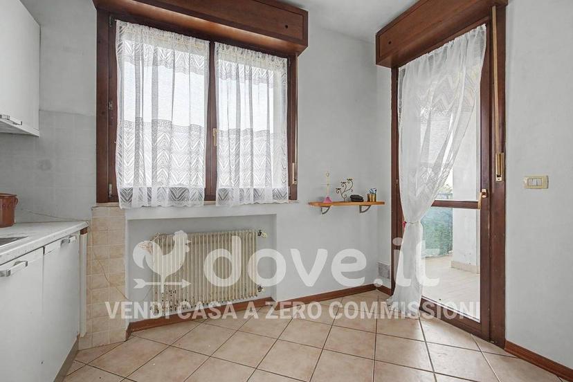 Trilocale via Monsignor Oscar Romero 4A, Centro, Lonate Pozzolo — foto 14 di 29