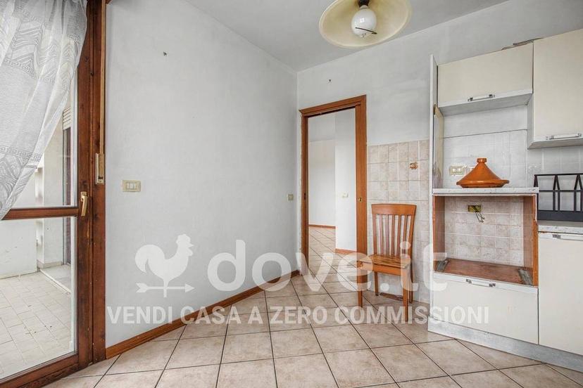 Trilocale via Monsignor Oscar Romero 4A, Centro, Lonate Pozzolo — foto 25 di 29