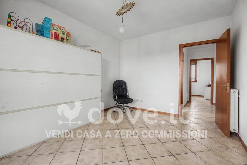 Trilocale via Monsignor Oscar Romero 4A, Centro, Lonate Pozzolo — foto 23 di 29