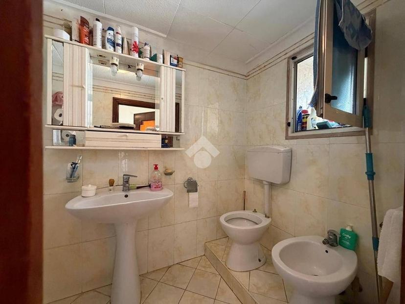 Quadrilocale Vico secondo di via chiomenti 36, Centro, Cerignola — foto 8 di 15
