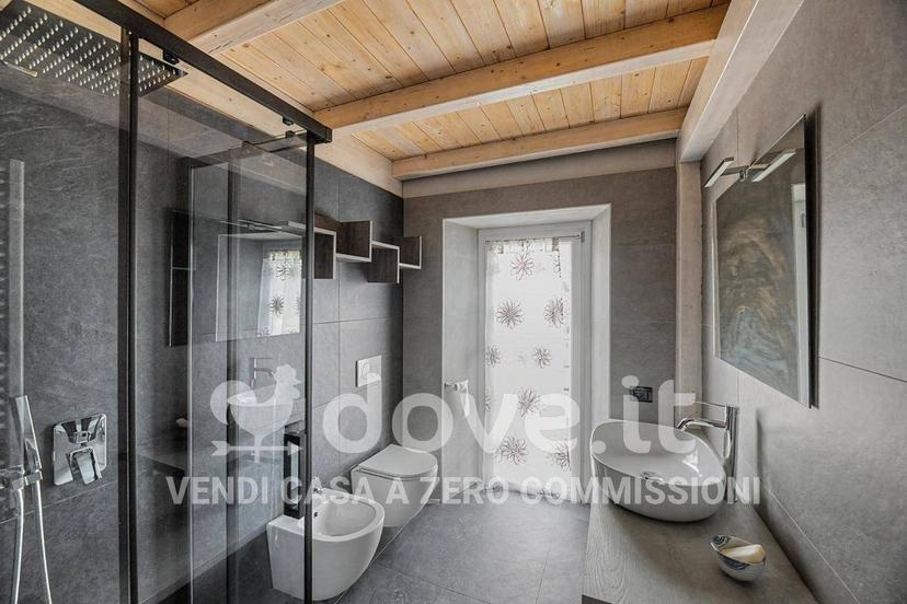 Bilocale via Silvio Pellico 10, Due Cossani, Dumenza — foto 18 di 31