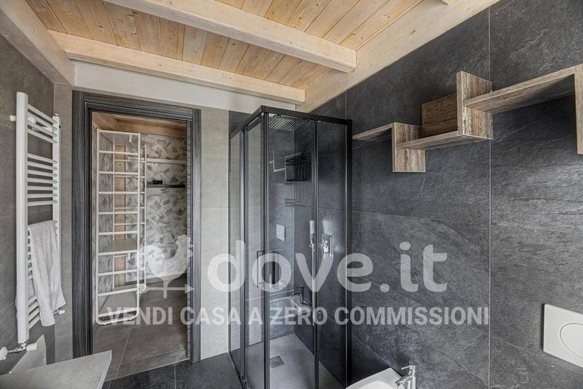 Bilocale via Silvio Pellico 10, Due Cossani, Dumenza — foto 31 di 31