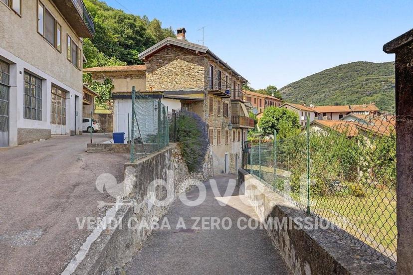 Bilocale via Silvio Pellico 10, Due Cossani, Dumenza — foto 21 di 31
