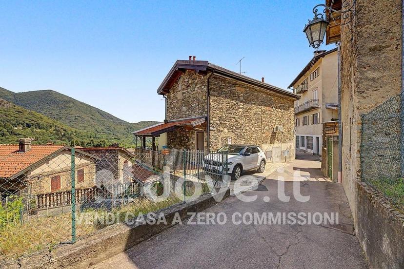 Bilocale via Silvio Pellico 10, Due Cossani, Dumenza — foto 7 di 31