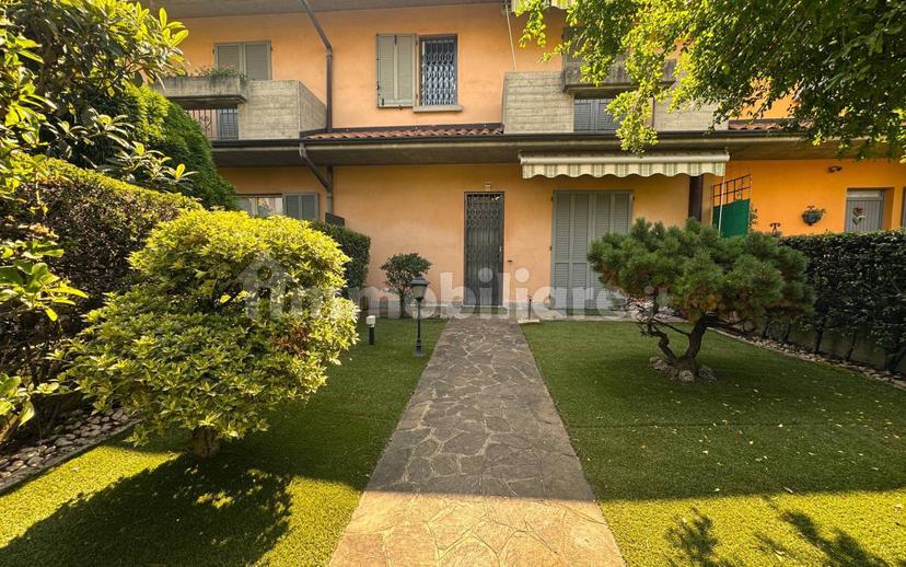 Villa a schiera via Tripoli, Stezzano — foto 10 di 17