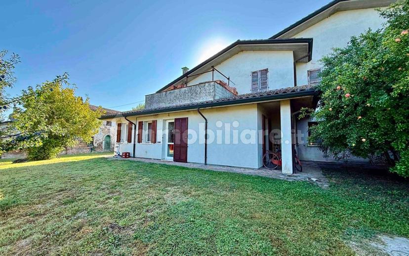 Villa bifamiliare via di Mezzo 1, Savarna, Ravenna