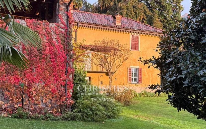 Casale, ottimo stato, 10000 m², Castello, Castelveccana — foto 5 di 49