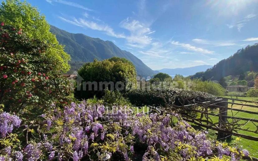 Casale, ottimo stato, 10000 m², Castello, Castelveccana — foto 19 di 49