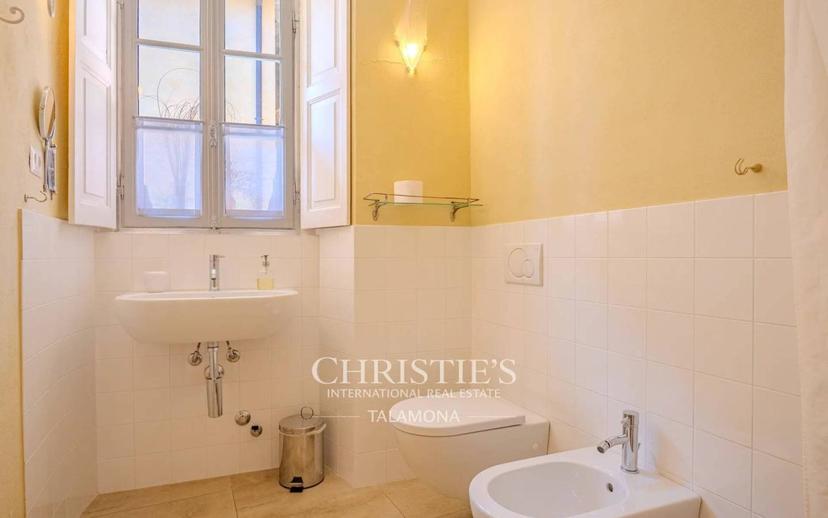 Casale, ottimo stato, 10000 m², Castello, Castelveccana — foto 39 di 49