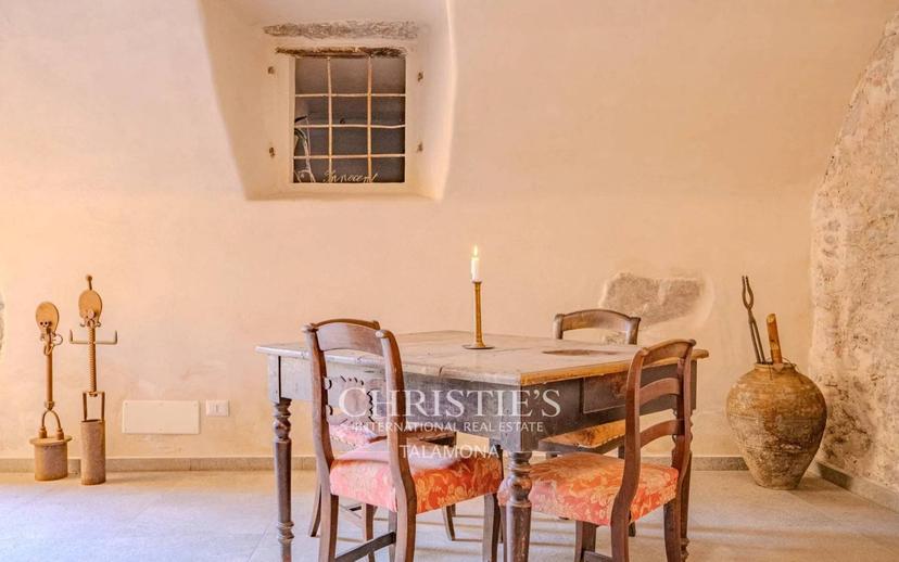 Casale, ottimo stato, 10000 m², Castello, Castelveccana — foto 34 di 49