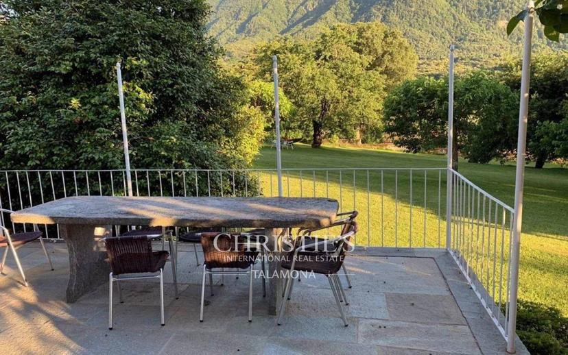 Casale, ottimo stato, 10000 m², Castello, Castelveccana — foto 4 di 49