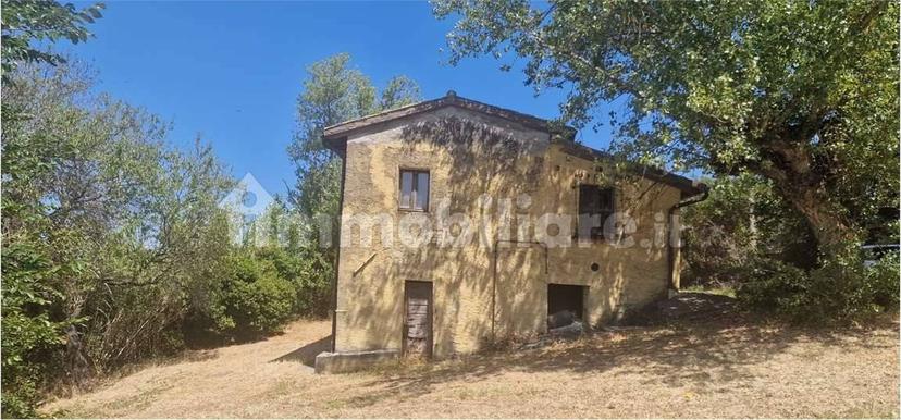 Rustico Voc. Palombara, 1, Gualdo Cattaneo — foto 14 di 21