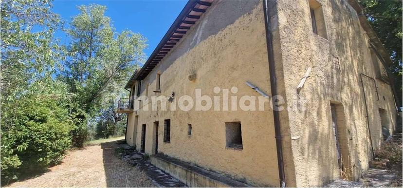 Rustico Voc. Palombara, 1, Gualdo Cattaneo — foto 16 di 21