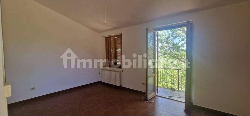 Rustico Voc. Palombara, 1, Gualdo Cattaneo — foto 4 di 21