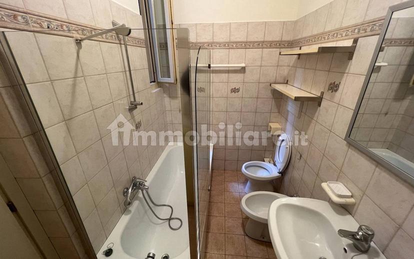 Bilocale via Lavizzari, Centro, Sondrio